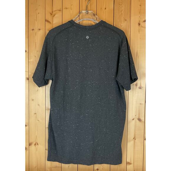 Lululemon Men's Shirt, Gray-Size M - Picture 2 of 5